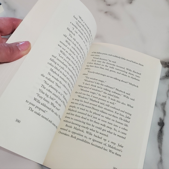 Kingdom Keepers IV: Power Play Book - Picture 5 of 8